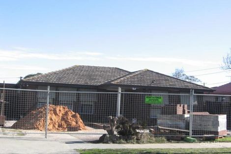Property photo of 8 Bundeena Avenue Keysborough VIC 3173