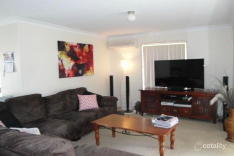 Property photo of 11 Emily Place Sumner QLD 4074