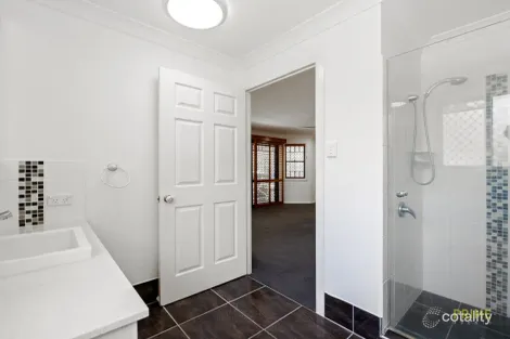 Property photo of 2 Barallen Close Booral QLD 4655