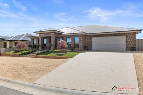 Property photo of 22 Bisogni Drive Cobram VIC 3644