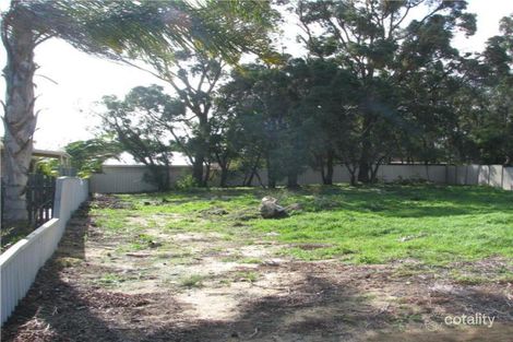Property photo of 2 Wattle Close Bouvard WA 6211