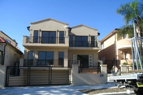 24 Weston Rd, Hurstville, NSW 2220