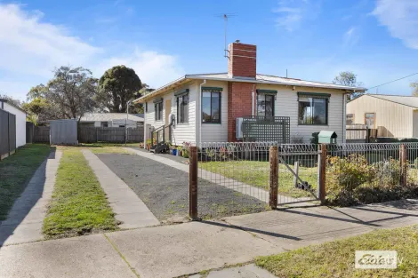 Property photo of 4 Steven Crescent Ararat VIC 3377