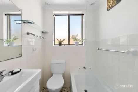 Property photo of 4/2 The Strand Dee Why NSW 2099