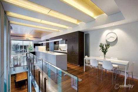 Property photo of 11 St Vincent Place South Albert Park VIC 3206