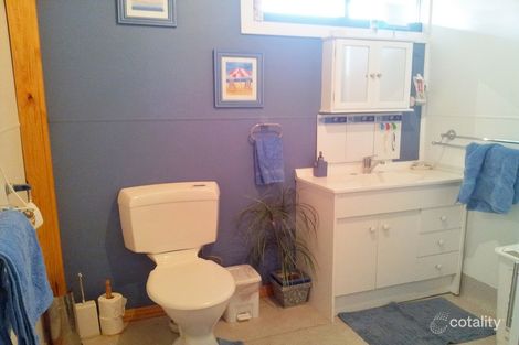 Property photo of 8 Peppermint Drive White Beach TAS 7184