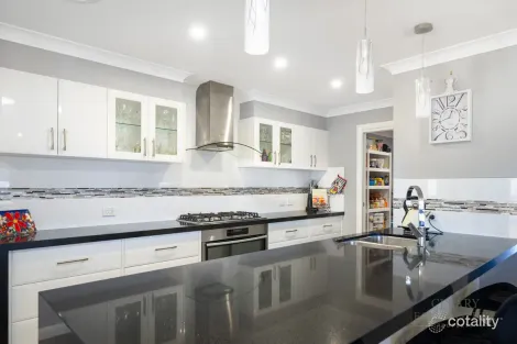 Property photo of 56 Graham Drive Kelso NSW 2795
