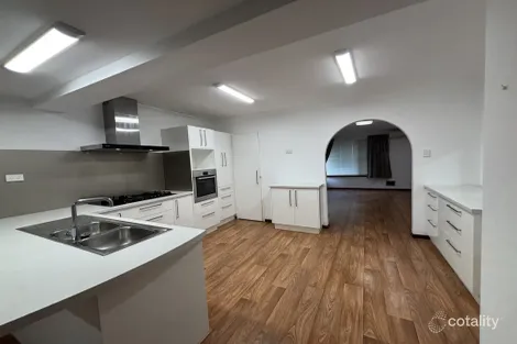 14 Poseidon Way, Parkwood, WA 6147