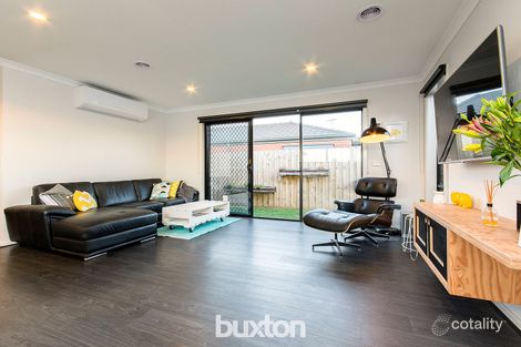 Property photo of 11-13 Orpington Crescent Marshall VIC 3216
