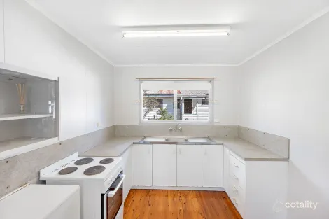Property photo of 13 Wilkins West Gladstone QLD 4680
