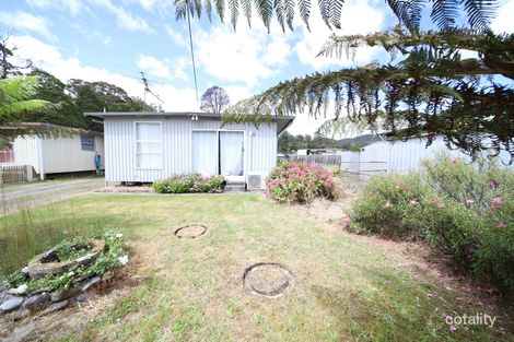 Property photo of 10 Waratah Drive Rosebery TAS 7470