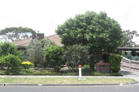 10 Oaklands Cres, Frankston, VIC 3199