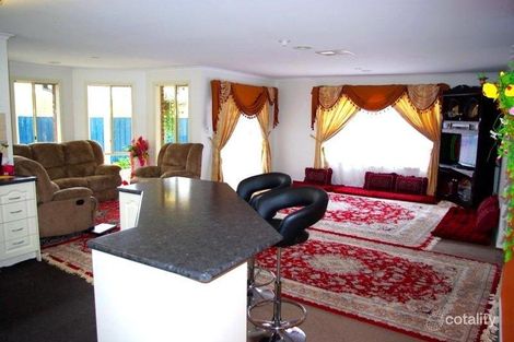 Property photo of 41 Strabane Way Hampton Park VIC 3976