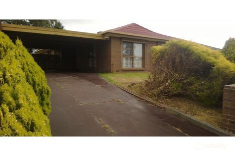 Property photo of 7 Kennington Park Drive Endeavour Hills VIC 3802