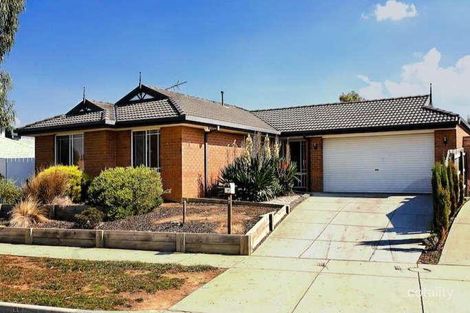 57 Baringa Park Dr, Narre Warren South, VIC 3805