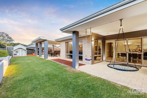 Property photo of 8 Whitehart Entrance Aveley WA 6069