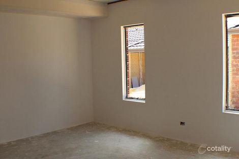 Property photo of 8 Devon Court Warwick WA 6024