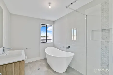 Property photo of 11 Sunny Street Palmview QLD 4553