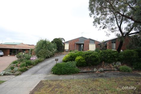 17 James Cook Dr, Wandana Heights, VIC 3216