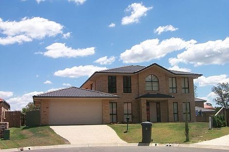 11 Campden Ct, Brookfield, QLD 4069