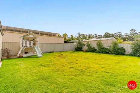 Property photo of 19 Kooringal Drive Eaglehawk VIC 3556