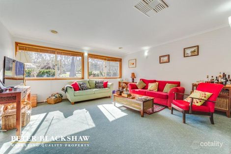 Property photo of 21 Desailly Crescent Kambah ACT 2902