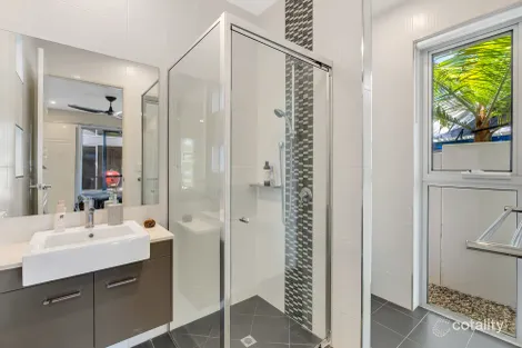 Property photo of 5 Marina Quay Trinity Park QLD 4879