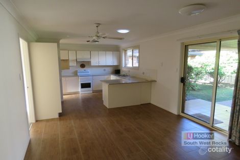 Property photo of 20 Athol Elliott Place South West Rocks NSW 2431
