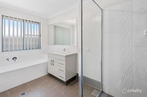 Property photo of 1/54 Sanctuary Drive Cranley QLD 4350