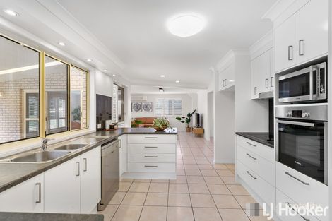 Property photo of 17 Creswick Place Birkdale QLD 4159