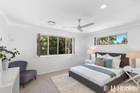 Property photo of 17 Creswick Place Birkdale QLD 4159