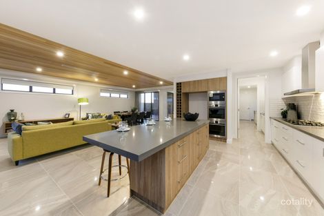 Property photo of 17 Littleshore Crescent Clyde North VIC 3978