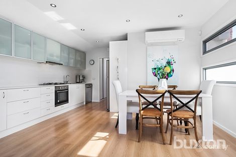 Property photo of 2/40C Victory Boulevard Ashburton VIC 3147