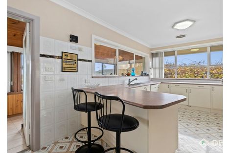 Property photo of 51 Aikman Crescent Chadstone VIC 3148