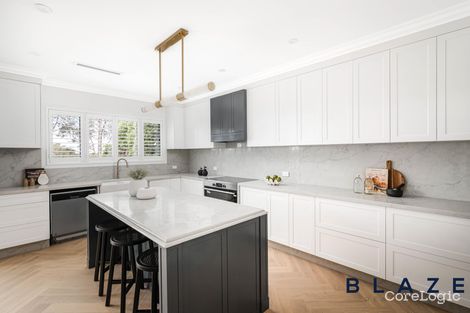 Property photo of 25 Mariner Crescent Abbotsbury NSW 2176