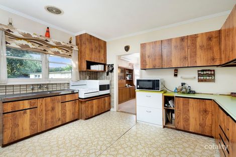 Property photo of 7 Princetown Road Mount Waverley VIC 3149