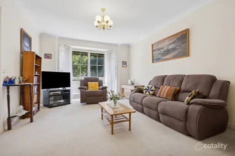 Property photo of 1/24 Shepparson Avenue Carnegie VIC 3163