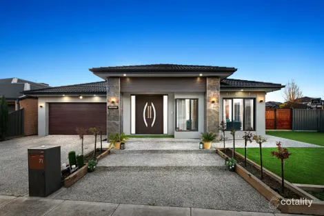 Property photo of 71 Moxham Drive Kalkallo VIC 3064