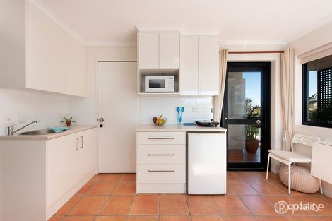 Property photo of 23/75 Thorn Street Kangaroo Point QLD 4169