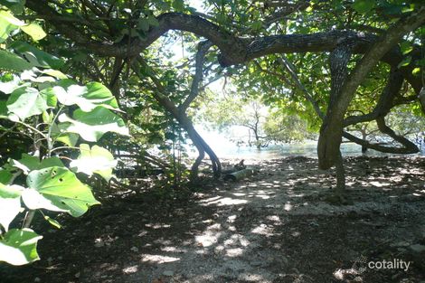 73 Coondooroopa Dr, Macleay Island, QLD 4184
