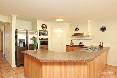 Property photo of 10 Woodbridge Place Burnside VIC 3023