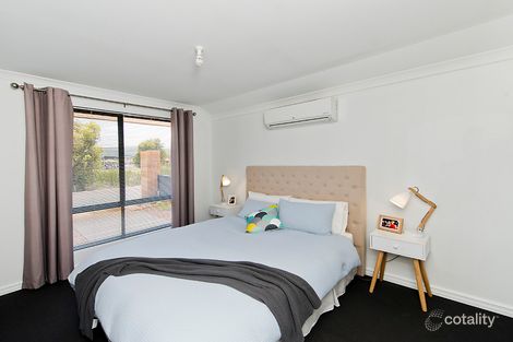 Property photo of 11 Spearmint Drive Byford WA 6122