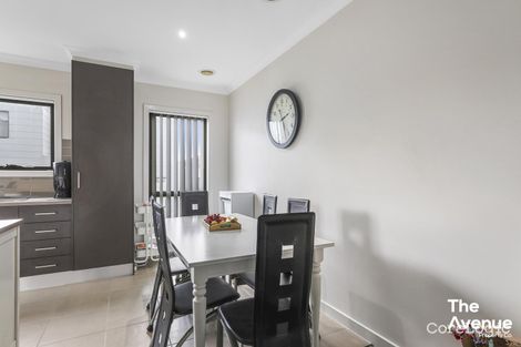 Property photo of 25/79 Lancefield Drive Caroline Springs VIC 3023