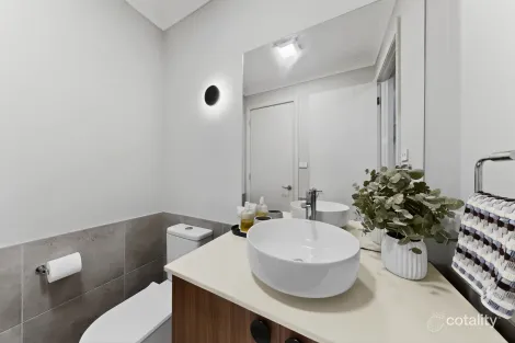 Property photo of 38 Avium Drive Caddens NSW 2747