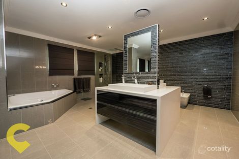 Property photo of 74 Delaney Circuit Carindale QLD 4152