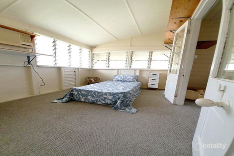 Property photo of 64 King Street Richmond Hill QLD 4820