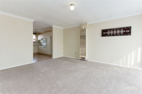 Property photo of 2/21 Bowen Street Cranbourne VIC 3977