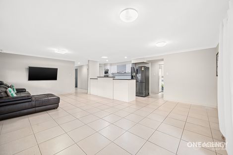 Property photo of 8 Rothburn Street Doolandella QLD 4077