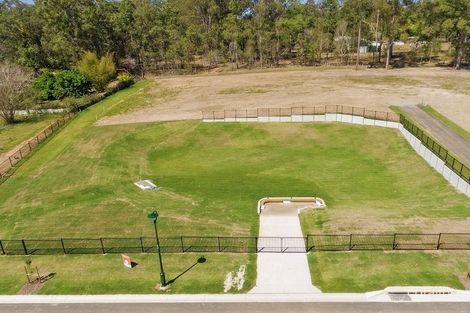 7 Sundowners Ct, Upper Caboolture, QLD 4510