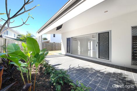 Property photo of 6 Santa Maria Court Burleigh Waters QLD 4220